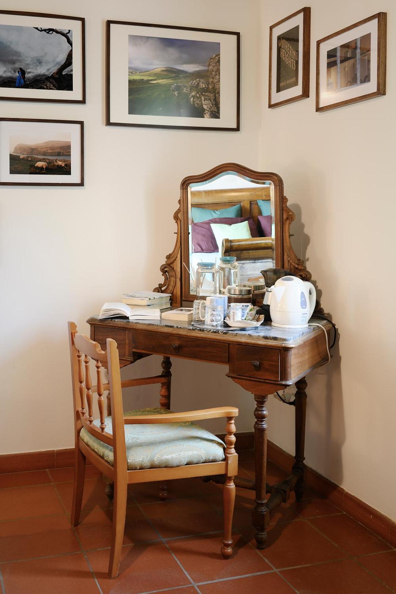 B&B Il Bed And Bookfast Mercatello  Exterior foto